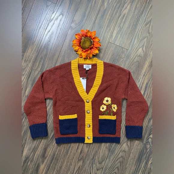 🦋B2G1🦋UNIQUE VINTAGE Flower Pocket 40's Cardigan Brown Navy NWT - Picture 7 of 10